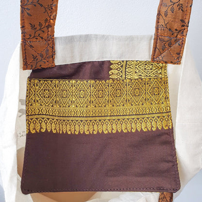 The Independence sari tote